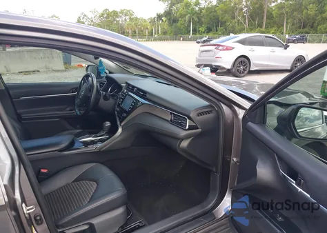 2019 Toyota Camry Se z USA, uszkodzony, nr VIN 4T1B11HKXKU767699